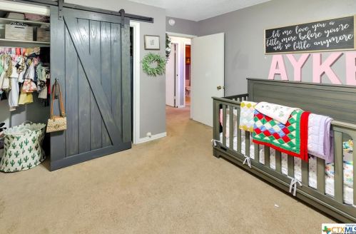 1905 Morningside St, Victoria TX 77901-7243 exterior