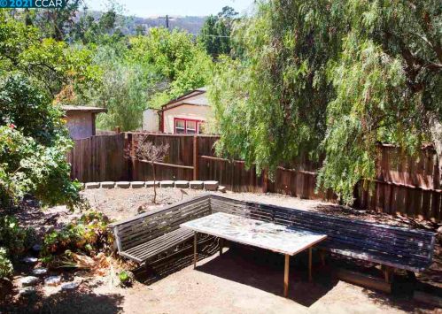 76 Buena Vis, Benicia CA  94510-2653 exterior