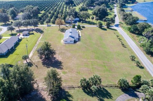 40744 Fletcher Rd, Umatilla FL  32784-8856 exterior