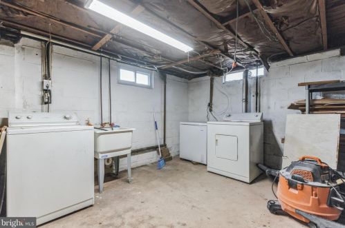 138 Gehrig Ave, Gloucester NJ  08030-1614 exterior