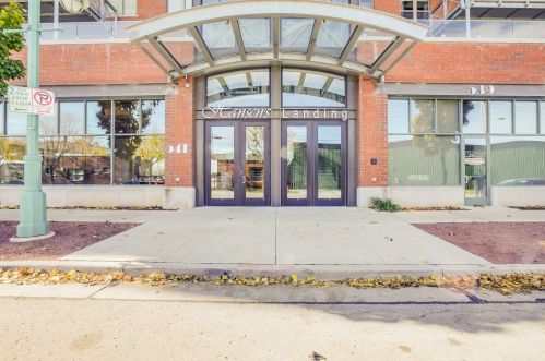 541 Erie St, Milwaukee WI  53202-6235 exterior
