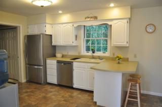 101 Drummond Rdg, Ballston Spa, NY 12020-3725