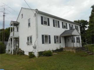 616 Lincoln St, Oxford, PA 19363-1564