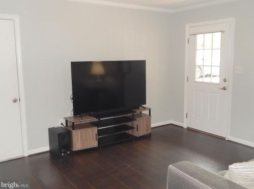 10505 Meadowview Dr, Fredericksburg VA  22408-2662 exterior