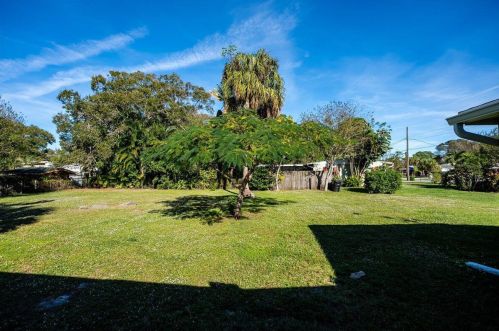 1815 30th St, Fort Pierce FL  34947-6914 exterior