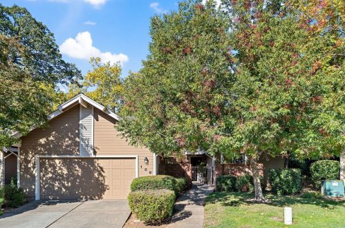 108 Granite Creek Ln, Folsom, CA 95630-5021