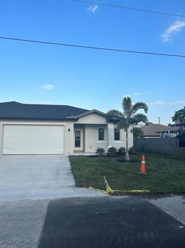 27851 Wisconsin St, Bonita Springs FL  34135-4606 exterior