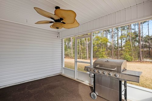 473 Earl Godwin Rd, Freeport FL  32439-2765 exterior