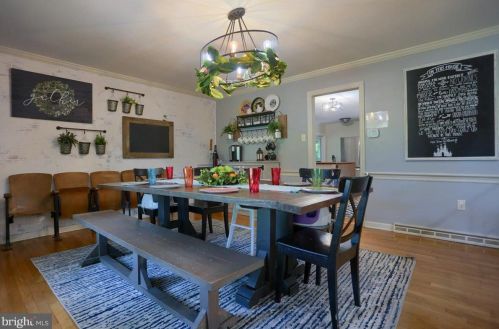 540 Devon Rd, Camp Hill PA  17011-2122 exterior