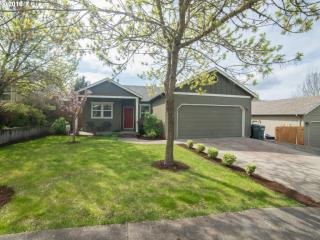 6031 Mica St, Springfield OR  97478-8575 exterior