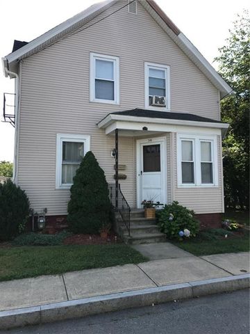 246 Metacom Ave, Warren RI  02885-2806 exterior