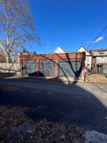 5438 Jackson St, Pittsburgh PA  15206-5311 exterior