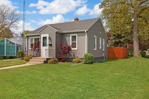 7846 15th Ave, Kenosha, WI 53143-5973