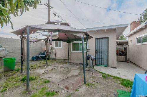 3902 Amistad Ave, Pico Rivera CA  90660-1531 exterior