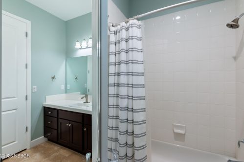 622 Wildflower Dr, Santa Maria CA  93455-6099 exterior