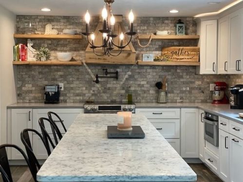 46 Central Tpke, Sutton, MA 01590-3712