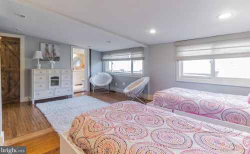 23 Dunminning Rd, Newtown Square PA  19073-1801 exterior