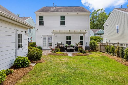 1654 Sparkleberry Ln, Johns Island SC  29455-3814 exterior