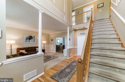 207 Heritage Ct, Downingtown, PA 19335-1990