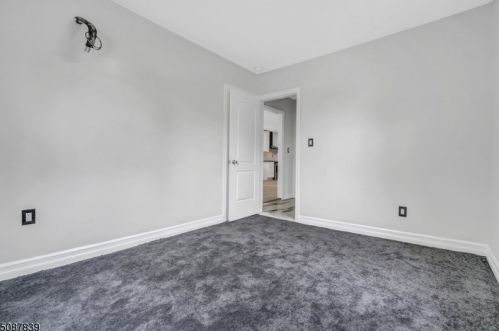 16 Dayton Cres, Bernardsville NJ  07924-2704 exterior