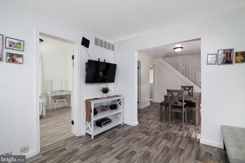 335 Washington St, West Deptford NJ  08066-1083 exterior