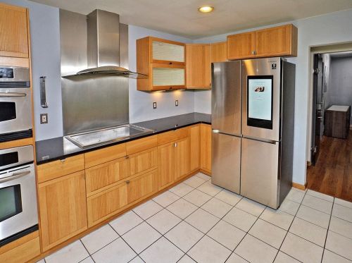 444 Woodland Hills Dr, Pittsburgh, PA 15235-5064