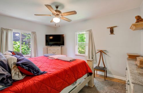 2357 Beechmont Ave, Cincinnati OH 45230-2030 exterior