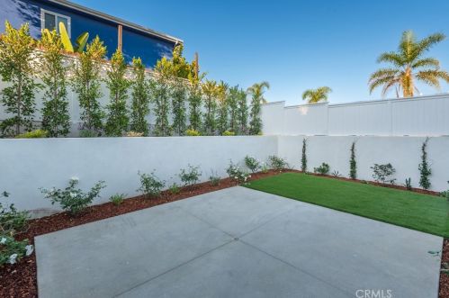 1423 15th St, Manhattan Beach CA  90266-4070 exterior