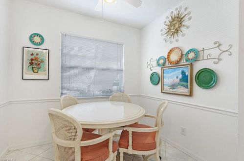 120 Pebble Shores Dr, Naples, FL 34110-9257