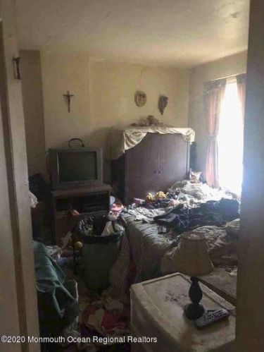 2992 Alabama Rd, Camden NJ  08104-2833 exterior