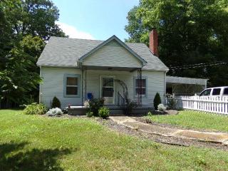 508 3rd Ave, Winchester, TN 37398-1608