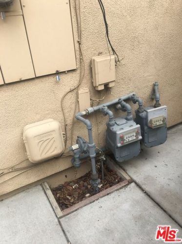 3014 Mulholland Dr, Modesto CA  95355-3538 exterior