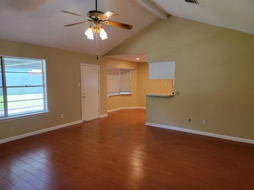1118 Jeffrey St, Deer Park TX  77536-5108 exterior