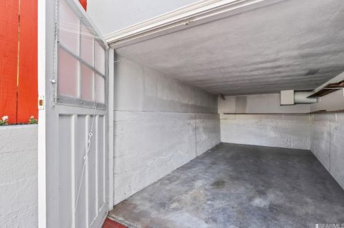 3061 Dakota St, Oakland CA 94602-3801 exterior