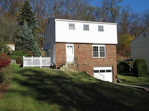 18 Willow Ln, Pittsburgh, PA 15212-1420