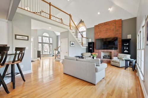 1555 Alaqua Dr, Sewickley PA  15143-9567 exterior