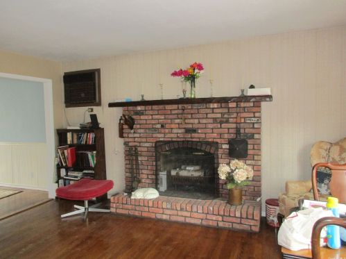 333 2nd St, Elwood NY  11731-2909 exterior