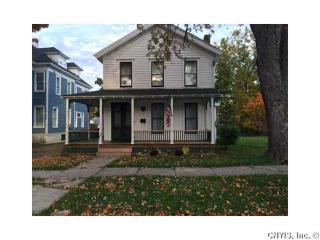 147 Winthrop St, Watertown, NY 13601-3419