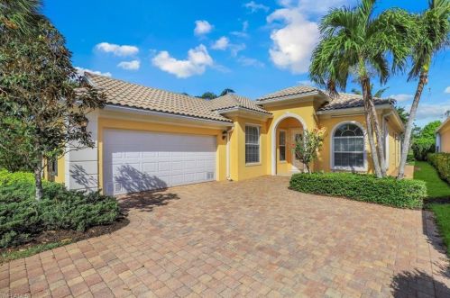 28101 Herring Way, Bonita Springs, FL 34135-8506