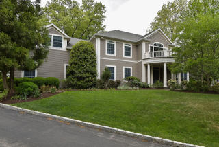 3 Turtleback Way, Chappaqua, NY 10514-3057