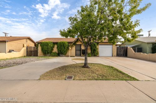 5837 64th Dr, Glendale AZ  85301-5618 exterior