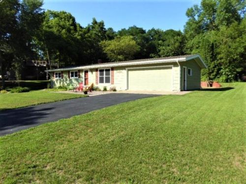 1460 1st St, Pepin, WI 54759-9671
