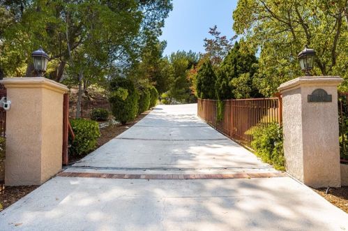 444 Chandler Ranch Rd, Orange, CA 92869-4504