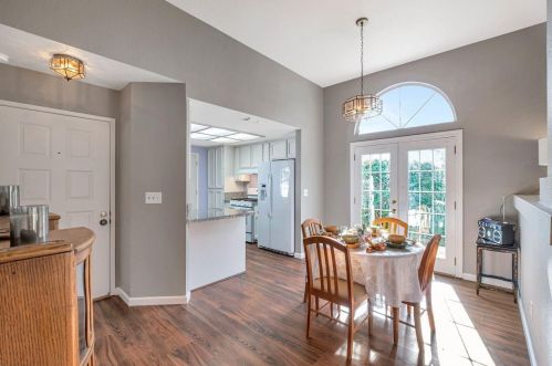 9440 Trenholm Dr, Elk Grove CA  95758-6534 exterior