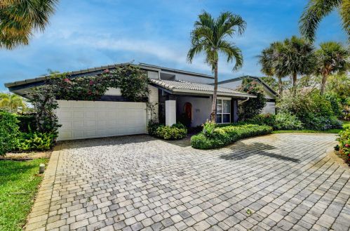 623 Lakewoode Cir, Delray Beach, FL 33445-9002