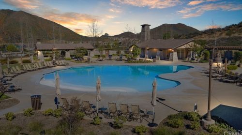 34200 Nandina Ct, Lake Elsinore CA  92532-2954 exterior