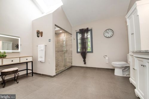 1700 Concord Ct, Blue Bell PA  19422-1336 exterior