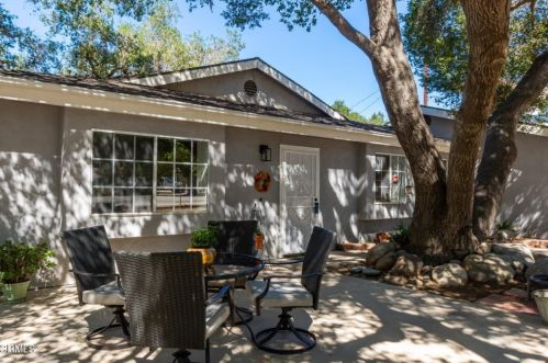 483 Burnham Rd, Oak View, CA 93022-9322