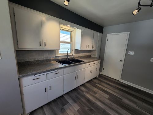 1022 Holt Ave, Milwaukee WI 53207-3540 exterior