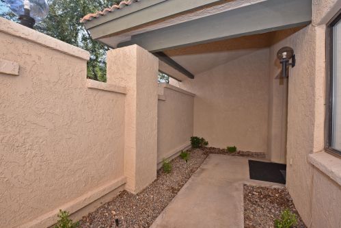 4922 74th St, Scottsdale, AZ 85251-1308